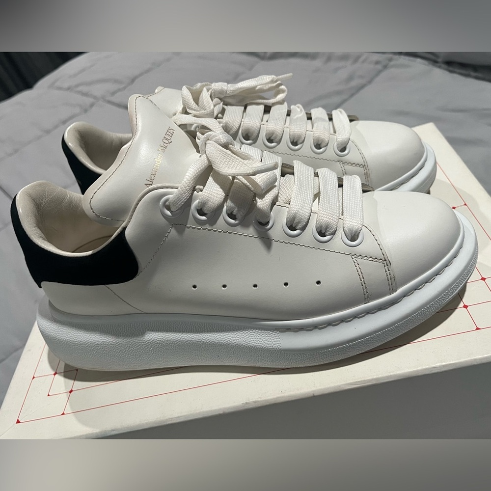 Alexander McQueen Sneakers
